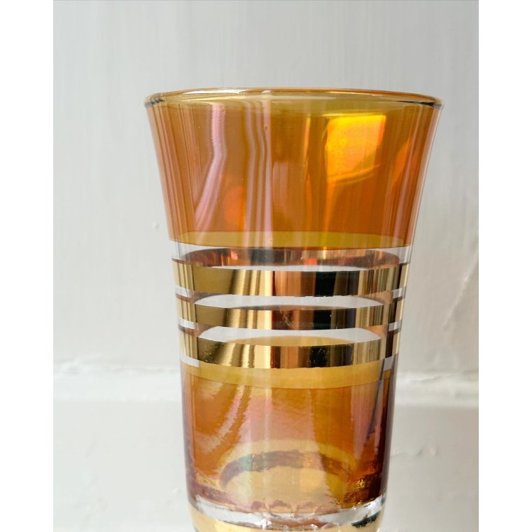 Glass goblet, orange soap bubble effect