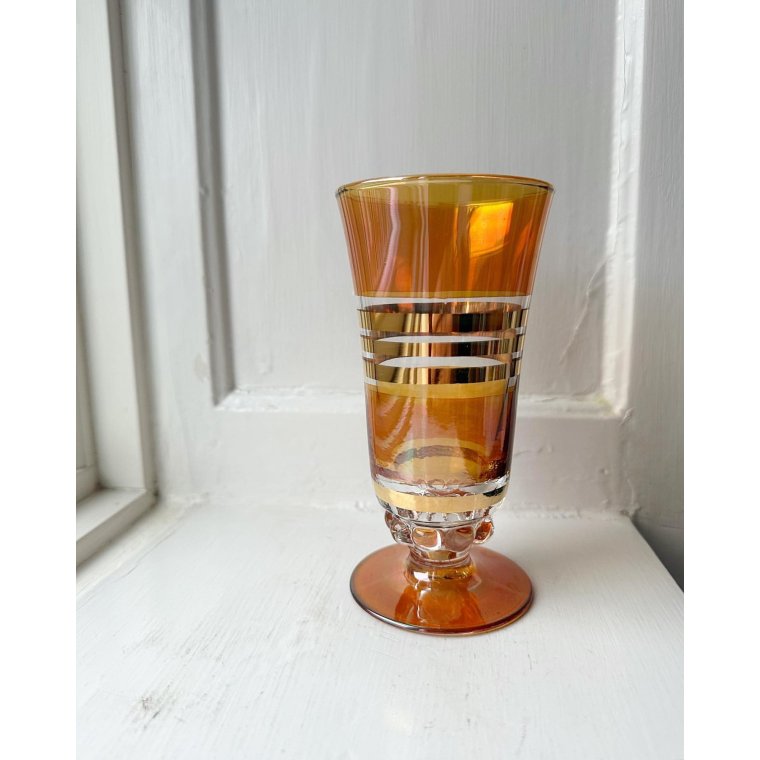 Glass goblet, orange soap bubble effect