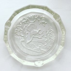 Glass bowl with capercaillie