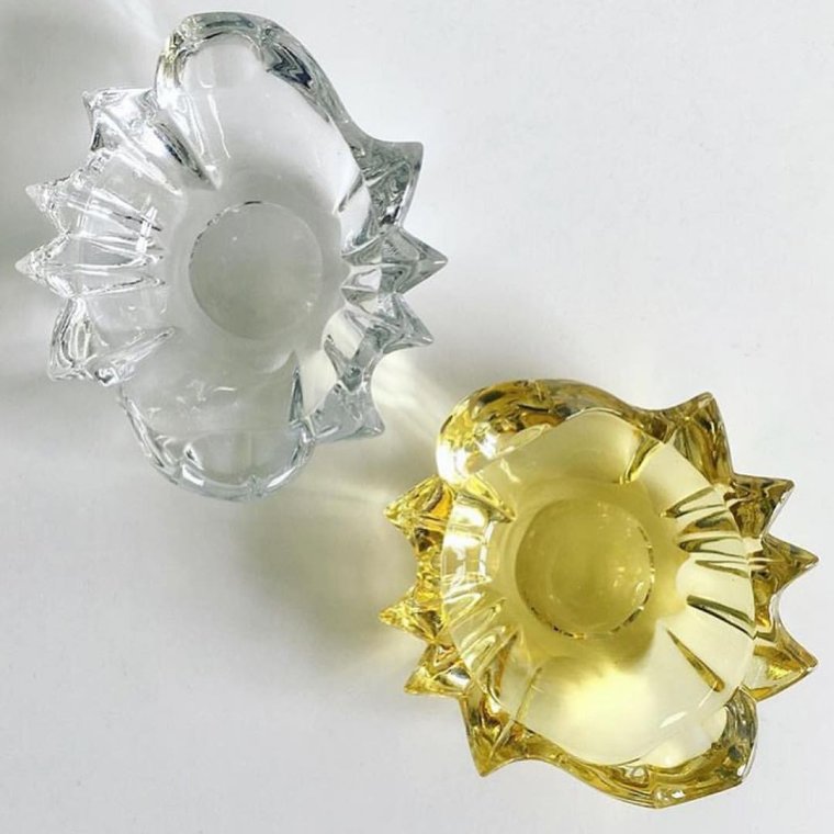 Klart glas, med pigge