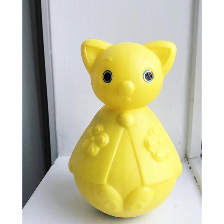 Retro plastic tumbler, yellow