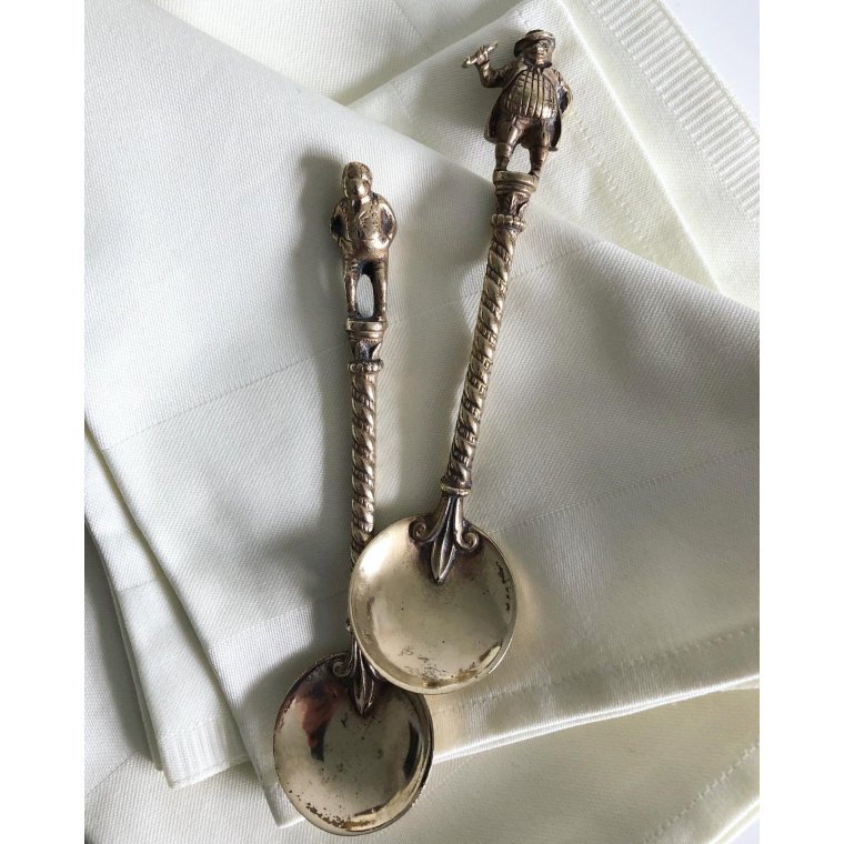 Brass spoon with man, per piece