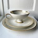 Triost, stor kop m underkop og kagetallerken, enkel m gylden deko