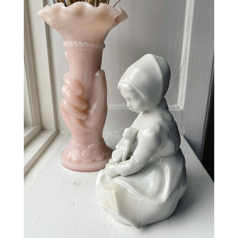 Porcelain figurine from GDR, girl with doll, NB