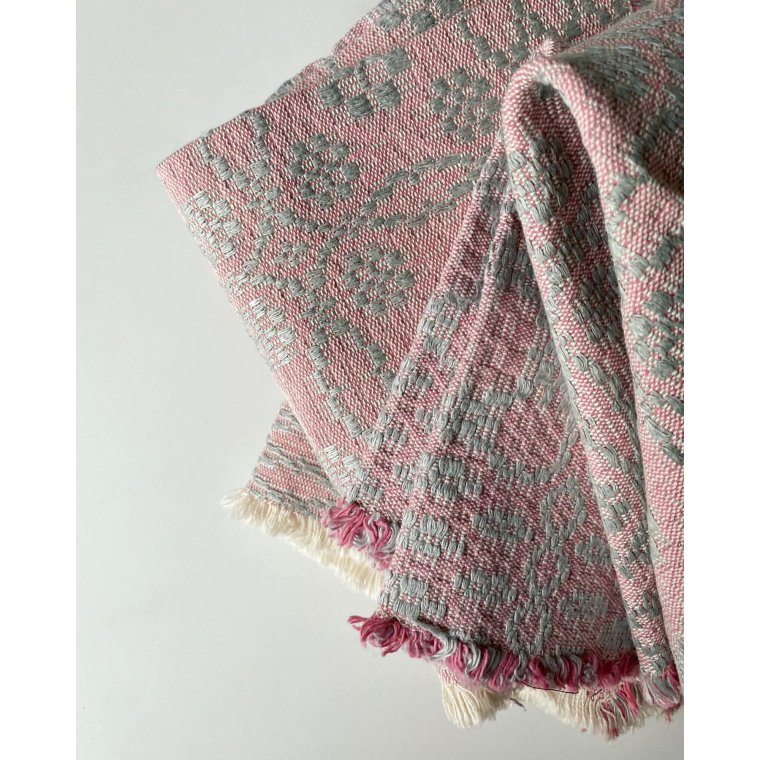 Kraftig stofserviet, lyserd/hvid/gr, pr stk