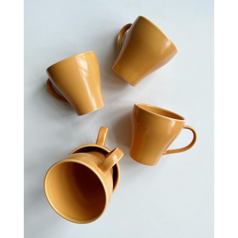 Desiree, ferskenfarvede krus, 5 stk samlet