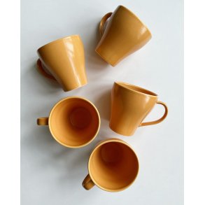 Desiree, ferskenfarvede krus, 5 stk samlet