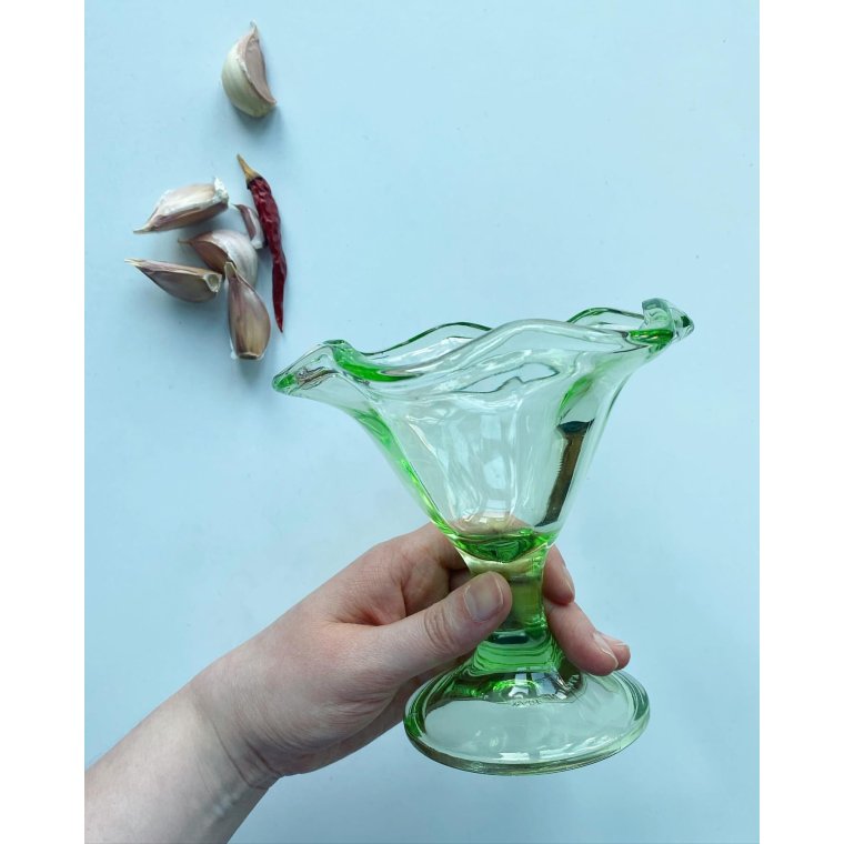 Opsats af lysegrnt glas, italien