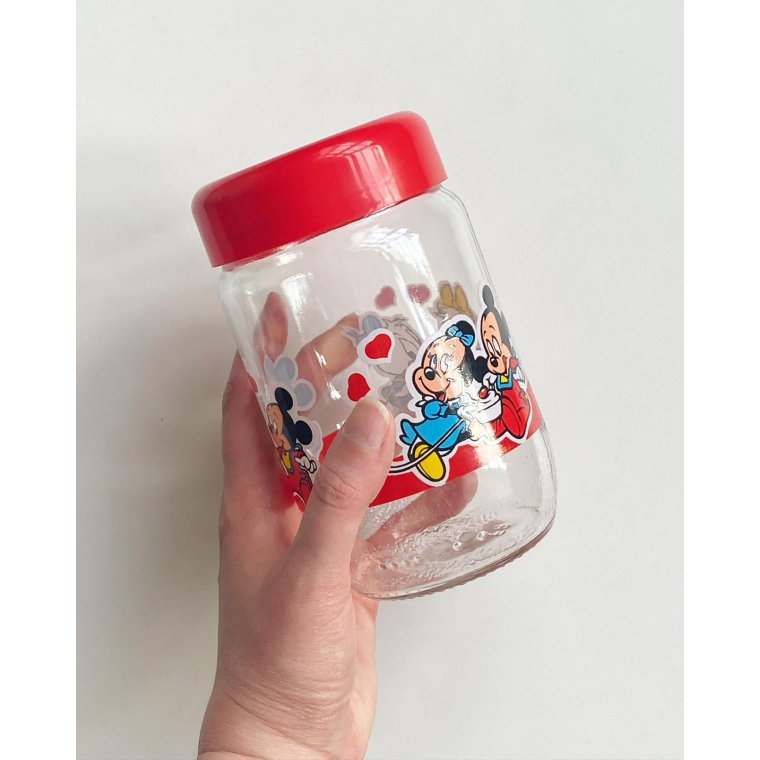 Retro Disney, red plastic lid
