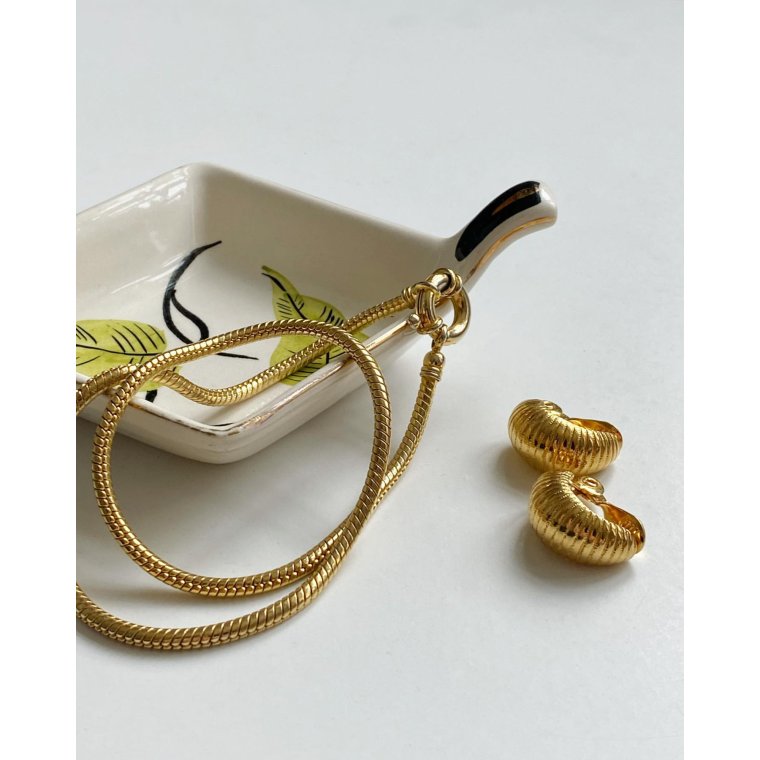 Engelsk fajance, rudeformet skl m blade