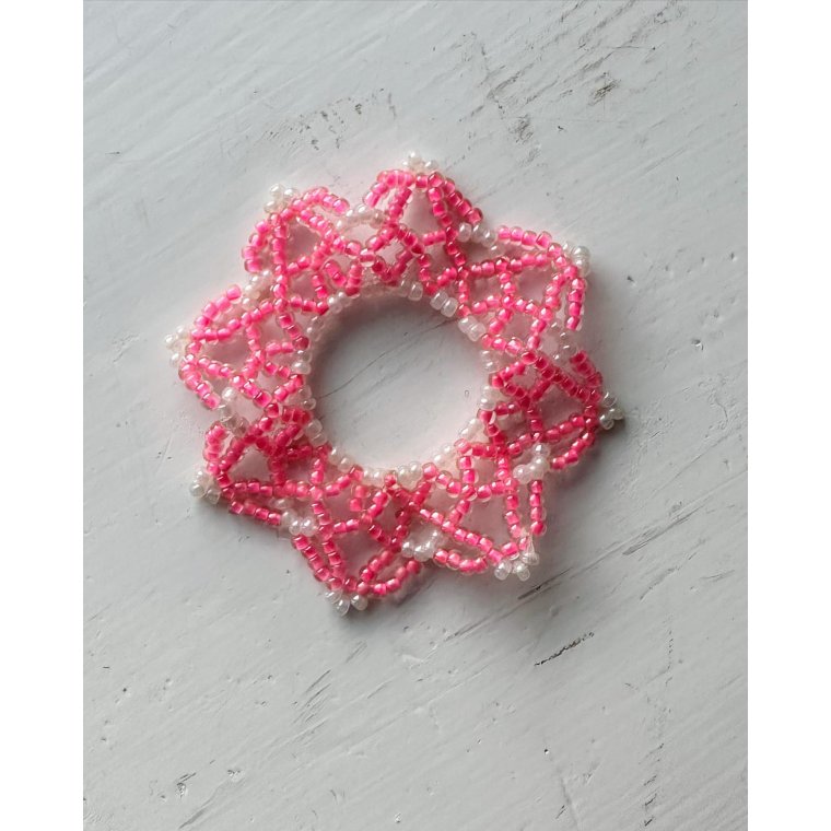 Perlesyet lysekrans, pink/sbeboble