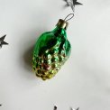 Vintage julekugle, grn drue med grn bemaling