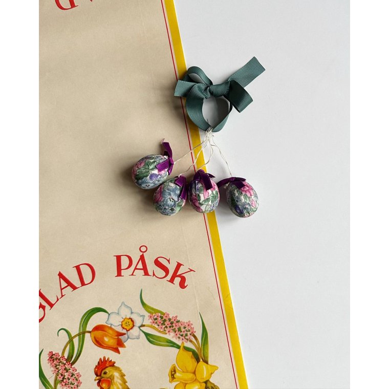 Small eggs for hanging, fabric with purple bow, 4 pieces in total