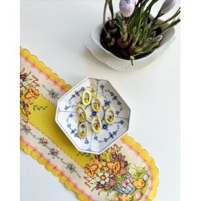 Birds in a ring, 6 pieces in total