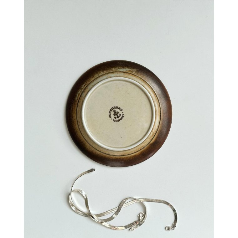 Porsgrund Lava, saucer