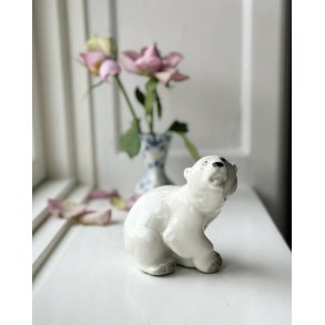 Porcelain figure, polar bear