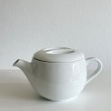 Porcelain tea pot, white