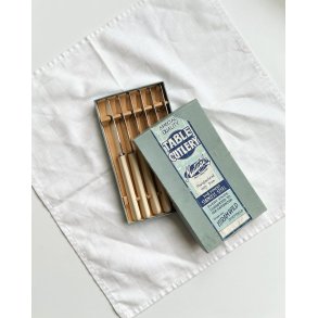 Sheffield knives w off white shaft, set of 6 in box