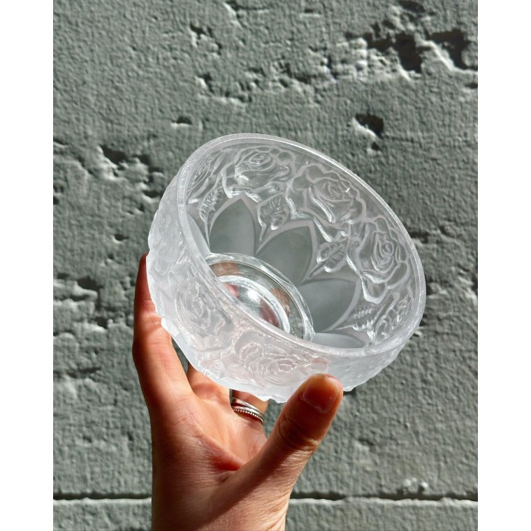 Lille krystalskl m roser, mat yderside