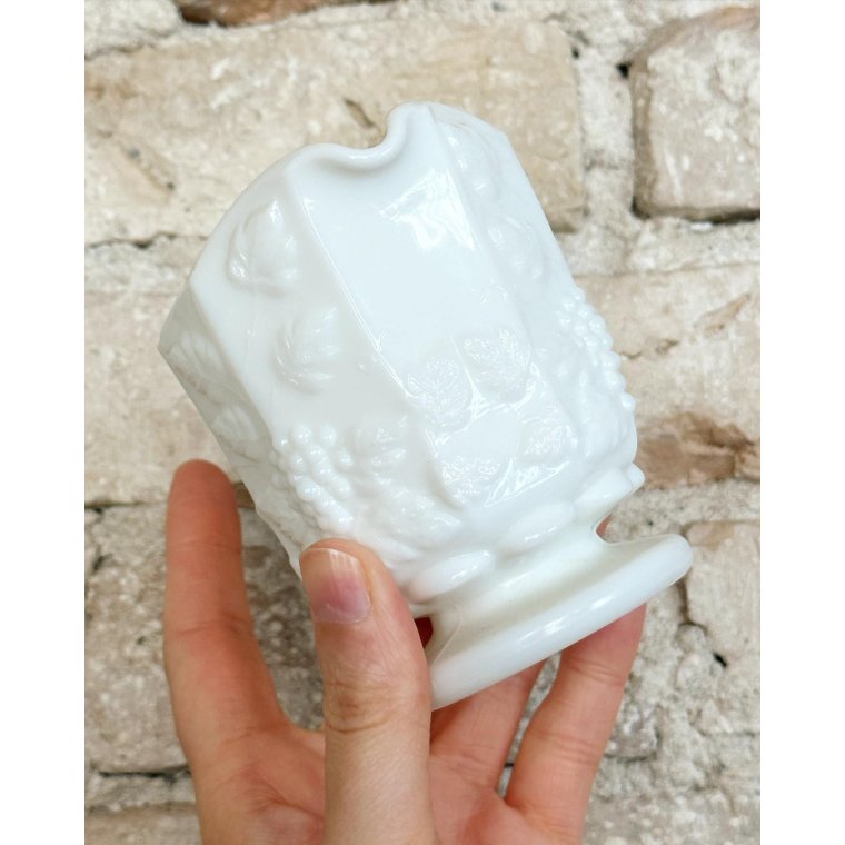 Fldekande, opalineglas, kantet med vindrueranker