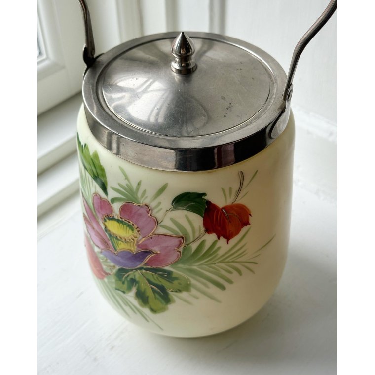 Antik kiksespand, England, bemalet opalineglas