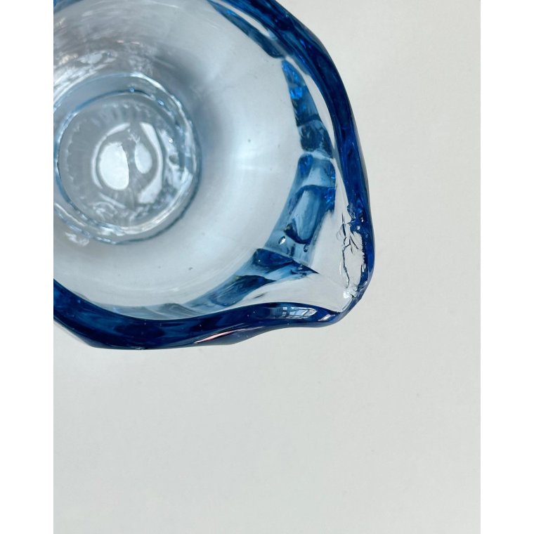 Lyseblt glas, kraftigt st, NB kandens tud