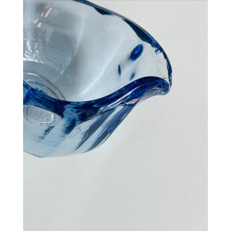 Lyseblt glas, kraftigt st, NB kandens tud