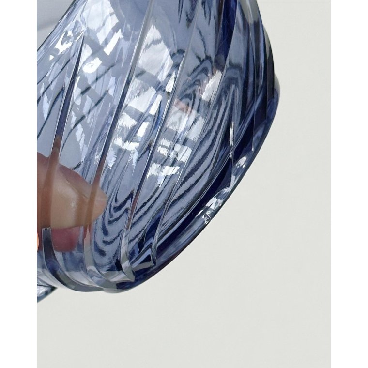 Lavendelblt glas, kantet m swirl