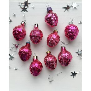 Vintage Christmas ornament, pink raspberry, pr pc