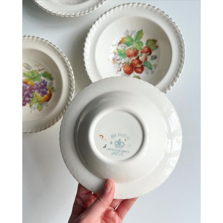 Porridge dishes w fruit motifs, English faience, set of 4, NB
