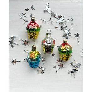 Vintage Christmas ornaments, flowerbaskets, set of 4