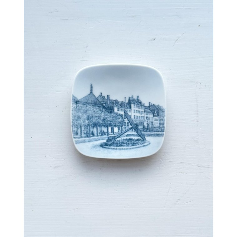 Bing and Grndahl, Kjeld Bonfils, The Memorial Anchor Nyhavn