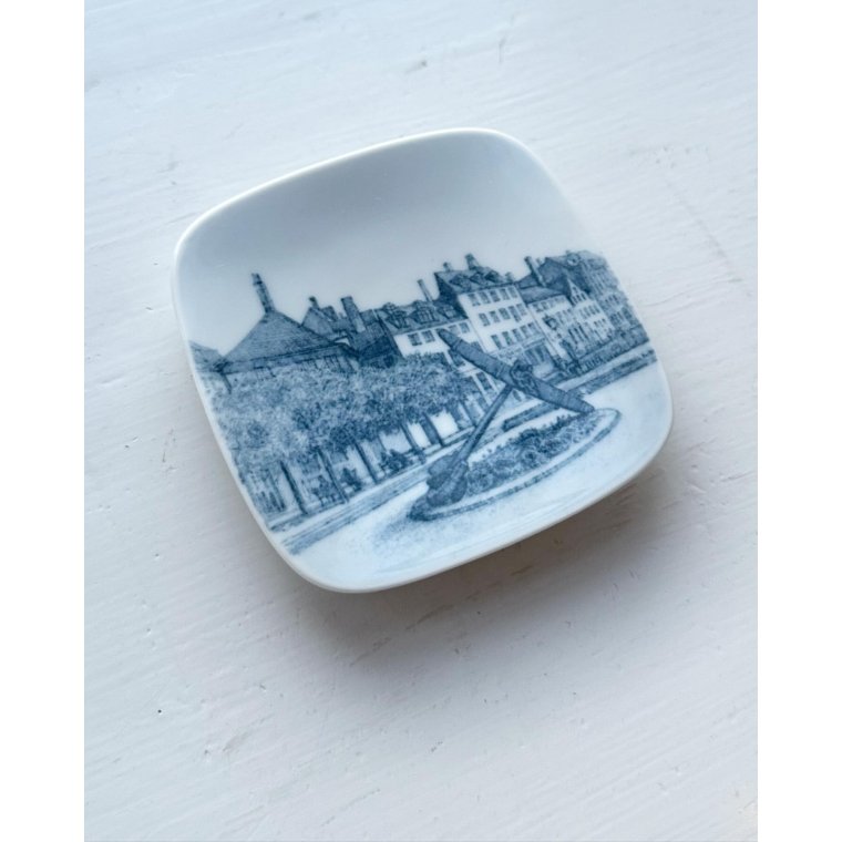 Bing and Grndahl, Kjeld Bonfils, The Memorial Anchor Nyhavn