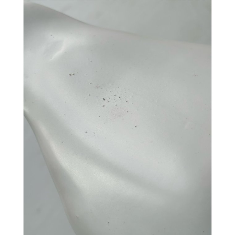 Duck, figure w white glaze, NB