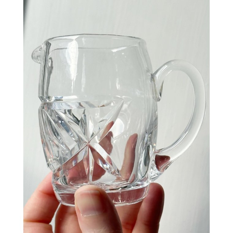 Fldekande af krystalglas, tndeformet