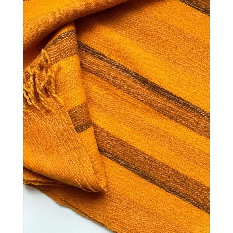 Orange retrotppe m brune striber, 184 x 130 cm