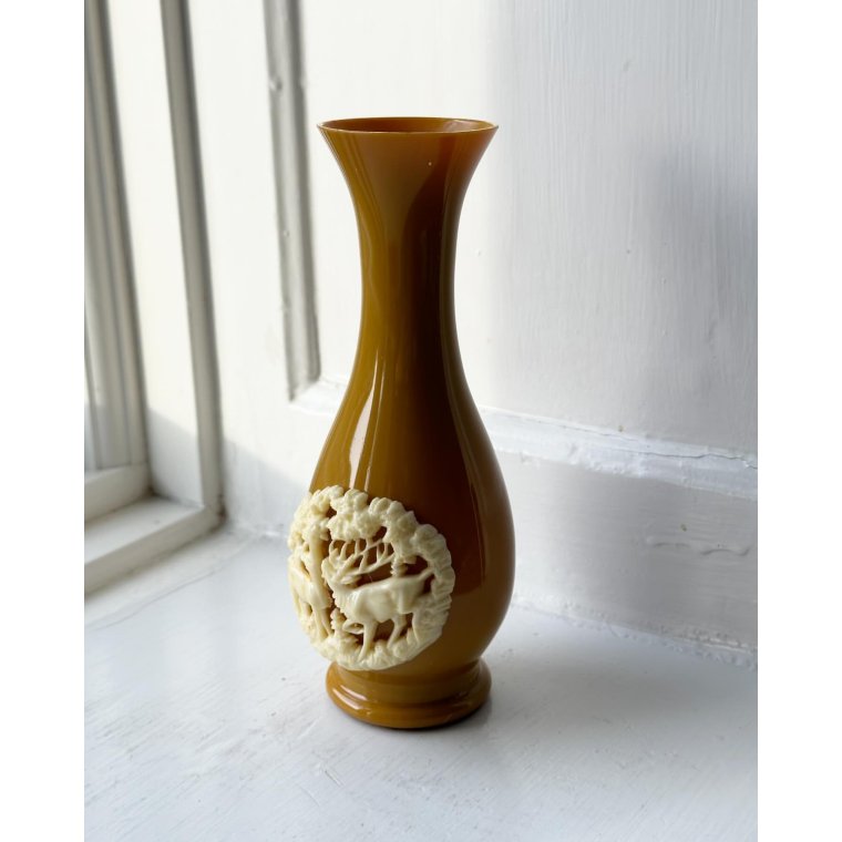 Vase, curry yellow plastic w motif