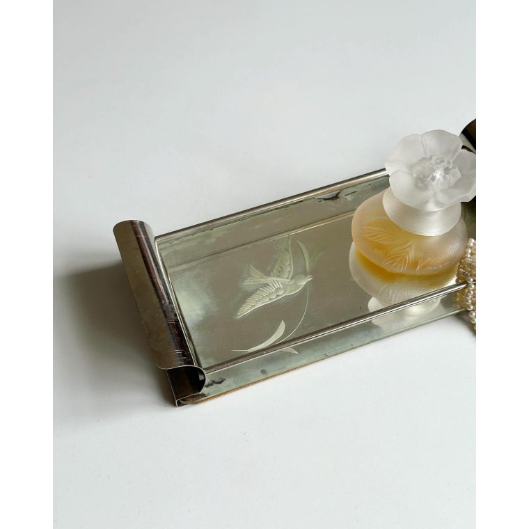 Antik bakke, spejlplade m ciselering