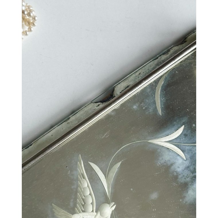 Antik bakke, spejlplade m ciselering