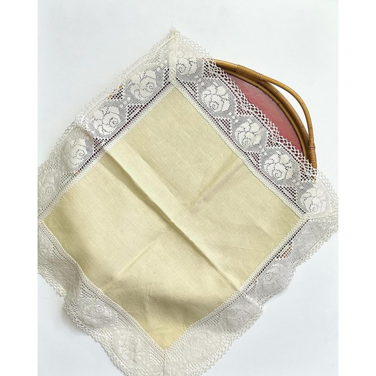 Pastel yellow fabric napkin w crocheted edge
