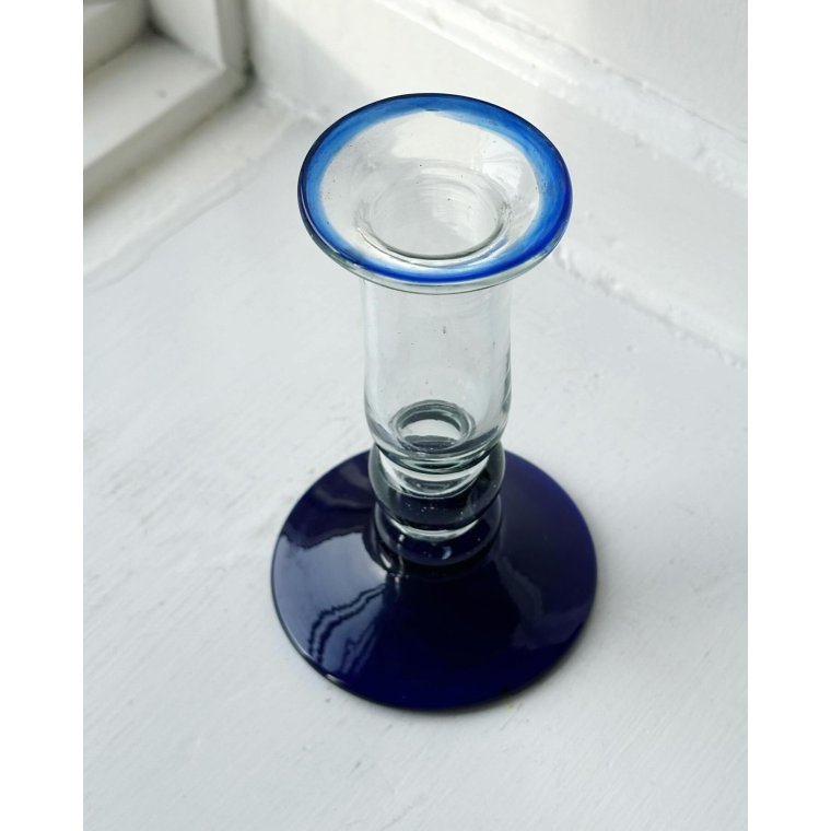 Lille glasvase, klar og bl