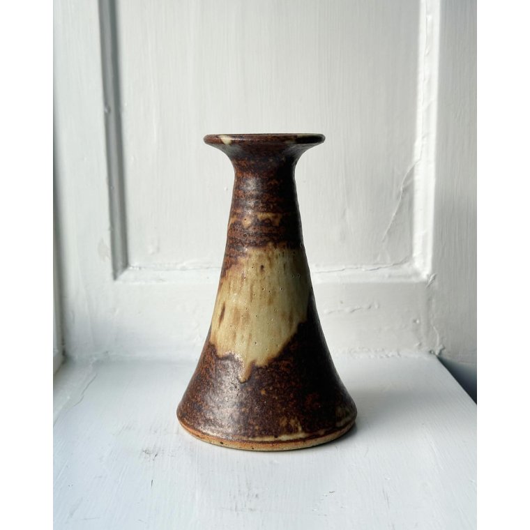 Lysestage, keramik, sign. Visby