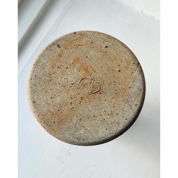 Lysestage, keramik, sign. Visby