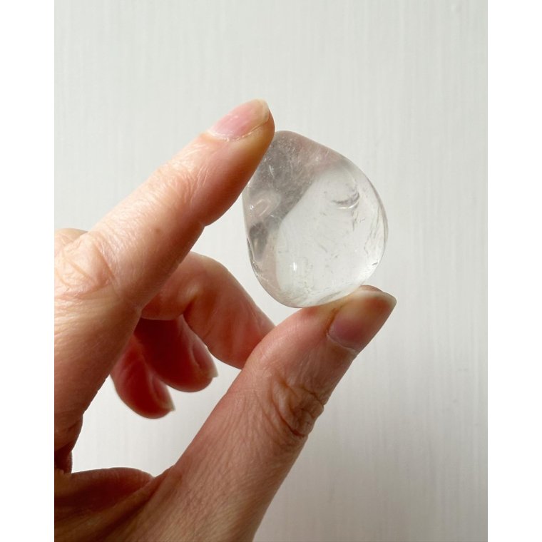 Rock crystal, drop shaped, 4 cm