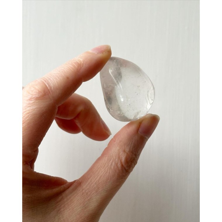Rock crystal, drop shaped, 4 cm