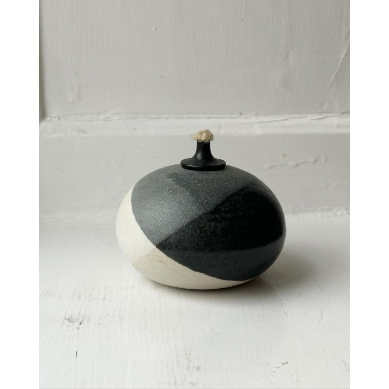 Oil lamp, Wrtz ceramics