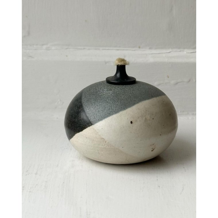 Oil lamp, Wrtz ceramics