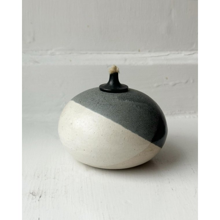 Oil lamp, Wrtz ceramics