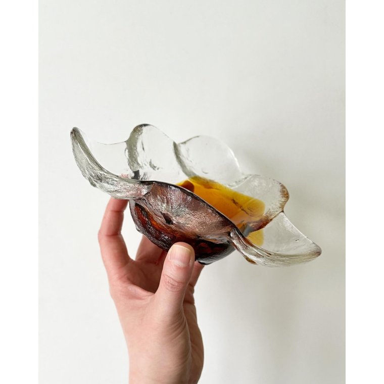 Pertti Santalahti for Humppila, glass dish w brown bottom, Kivi-set