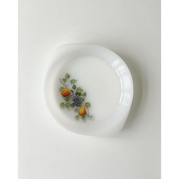 Arcopal, lille fad, opalineglas m frugtprint